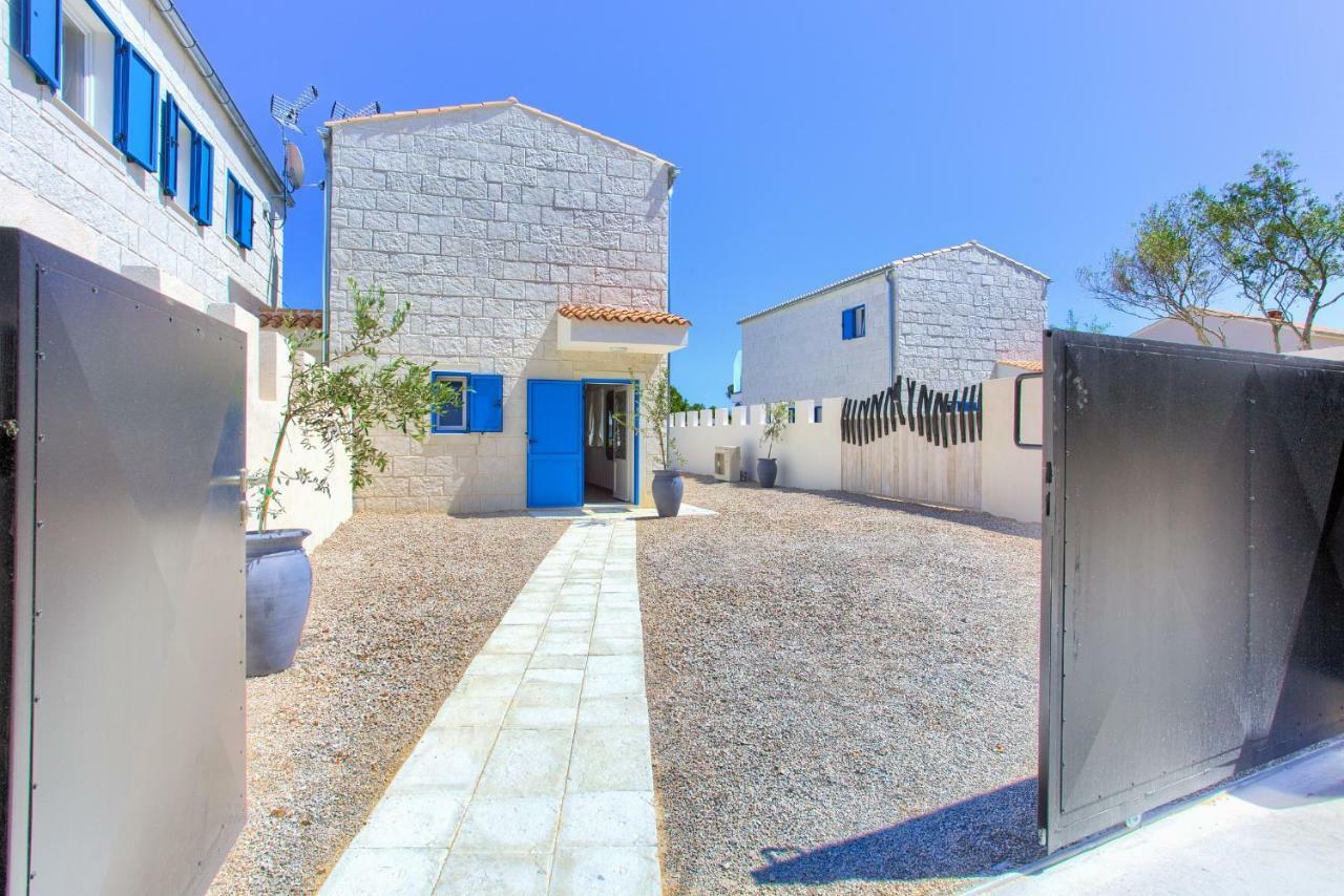 Pax Houses Vrh  Exterior photo