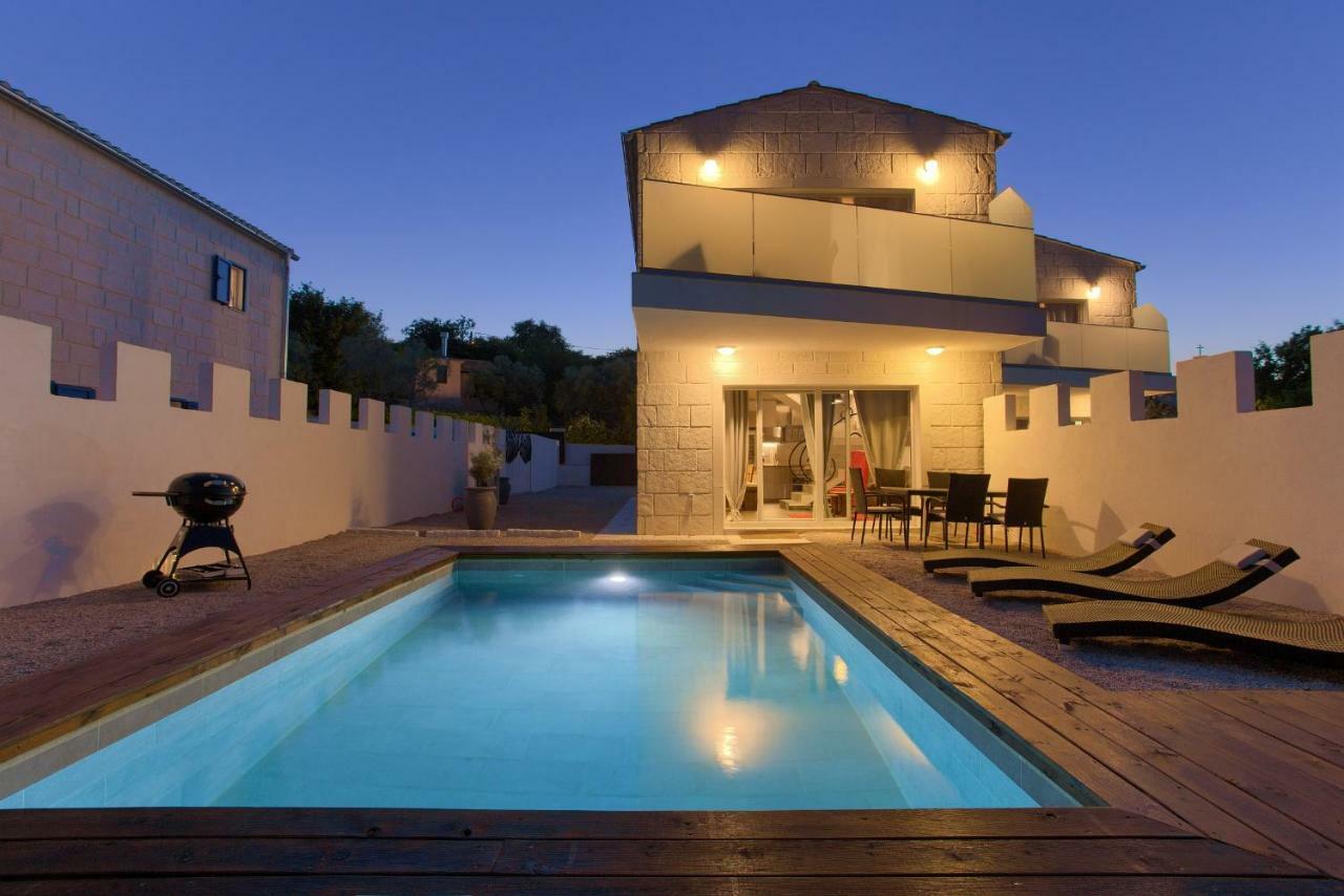 Pax Houses Vrh  Exterior photo